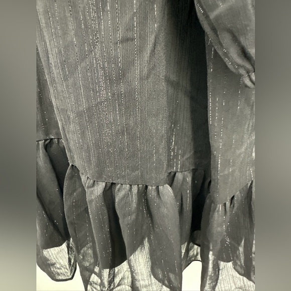 BCBG Paris Women's Split Sleeve  Metallic Mini Dress Size XXL (20) - Picture 3 of 5